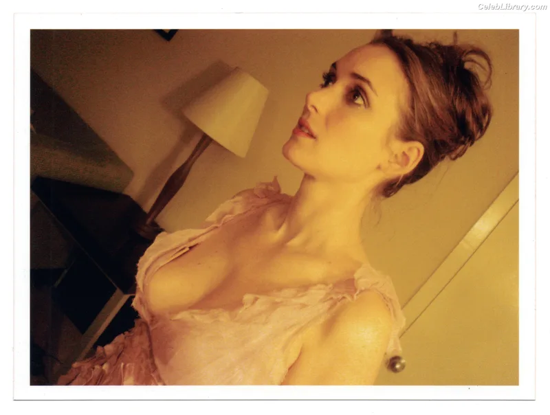 Winona Ryder photo 13 of 158