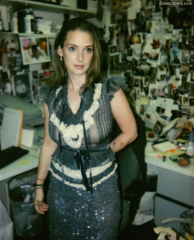 Winona Ryder photo 24 of 158