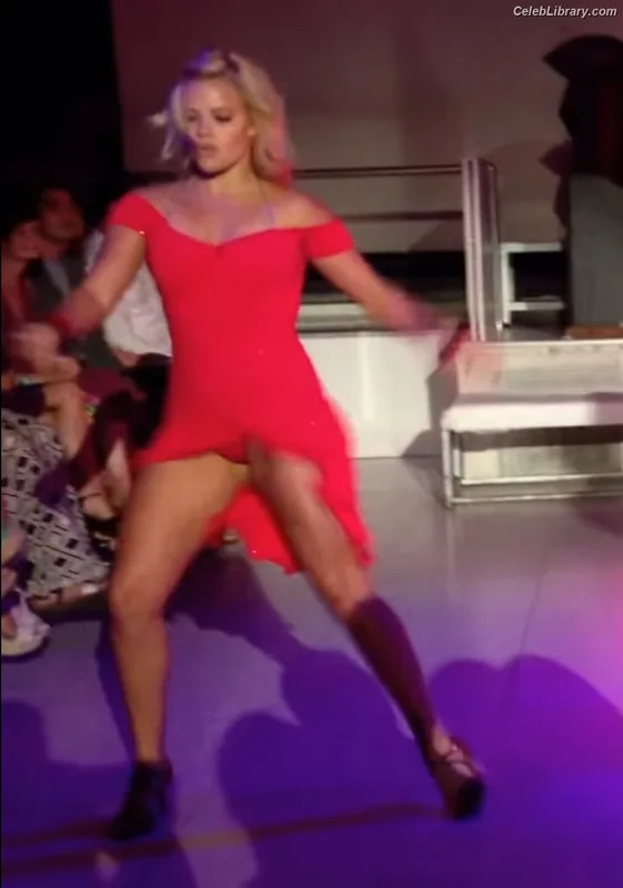 Witney Carson photo 8 of 86