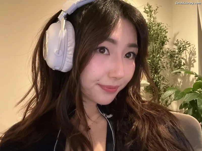 xChocobars photo 5 of 762