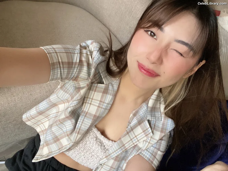 xChocobars photo 24 of 762