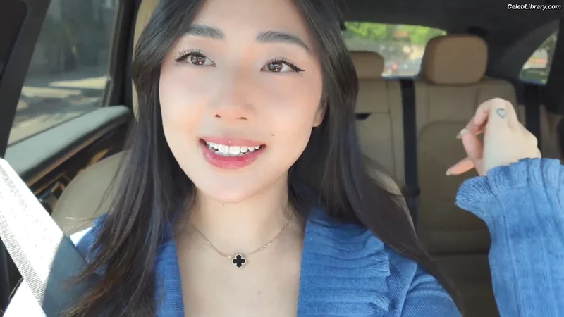 xChocobars photo 9 of 762