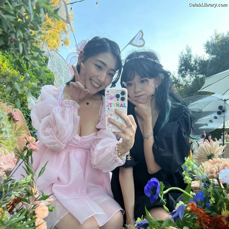 xChocobars photo 18 of 762