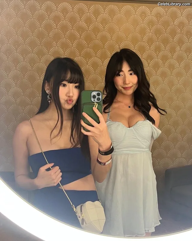 xChocobars photo 5 of 762