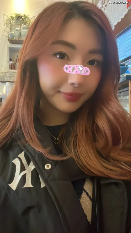xChocobars photo 18 of 762