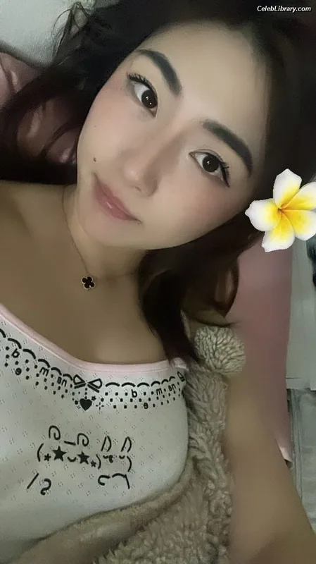 xChocobars photo 20 of 762
