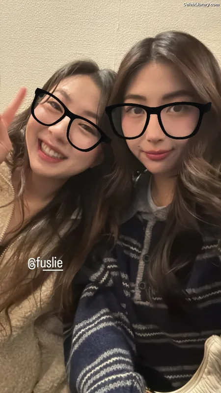 xChocobars photo 7 of 762