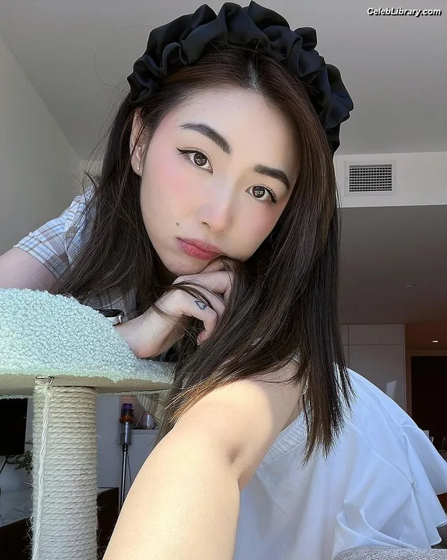 xChocobars photo 18 of 762