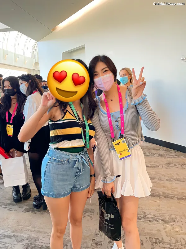 xChocobars photo 20 of 762