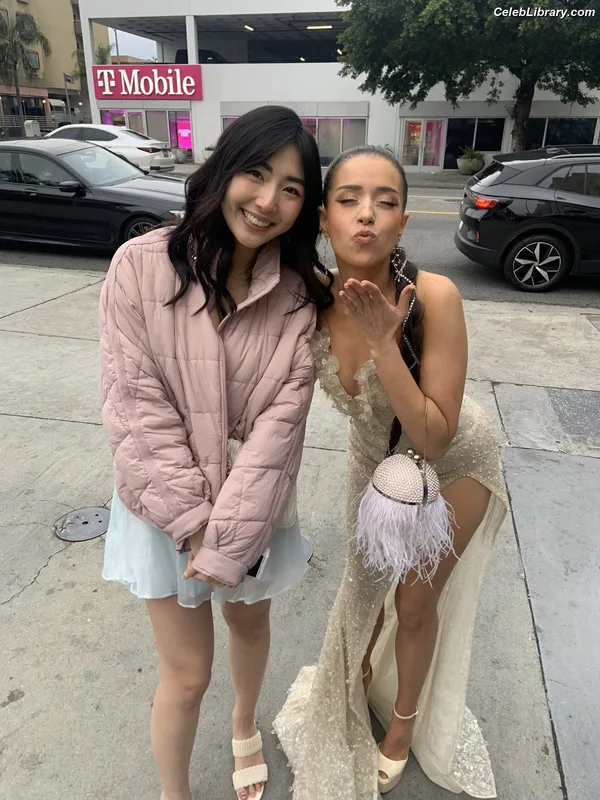 xChocobars photo 2 of 762