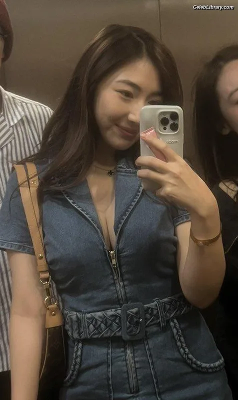 xChocobars photo 14 of 762