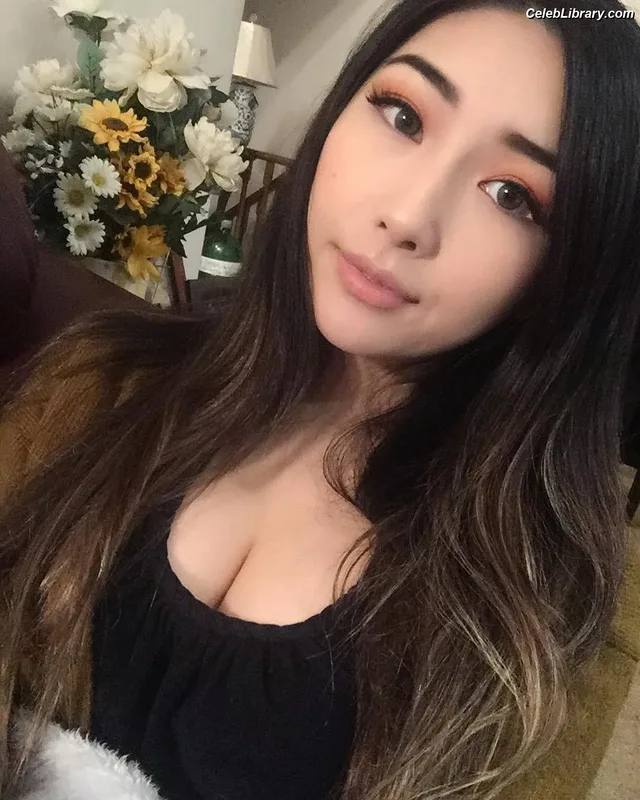 xChocobars photo 4 of 762