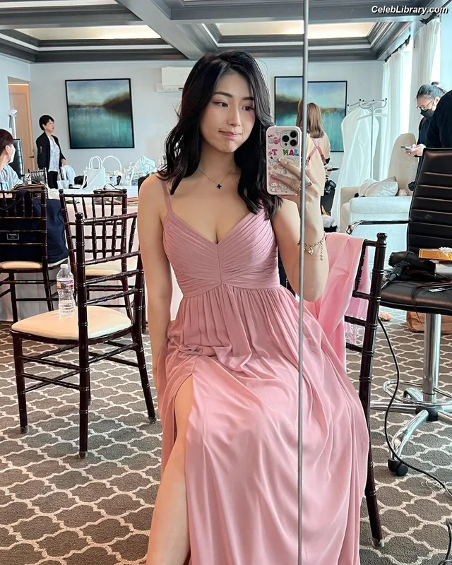 xChocobars photo 8 of 762