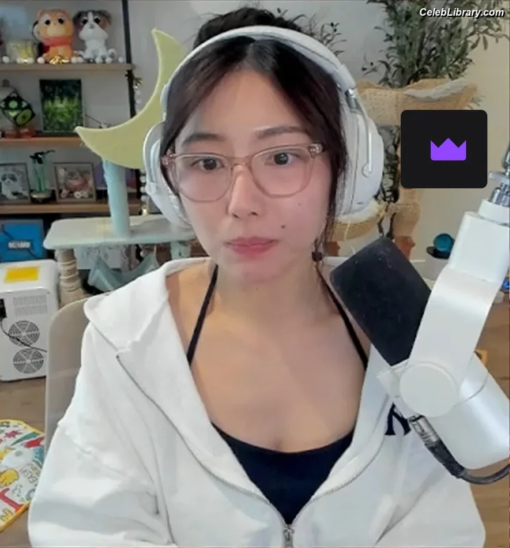xChocobars photo 3 of 762