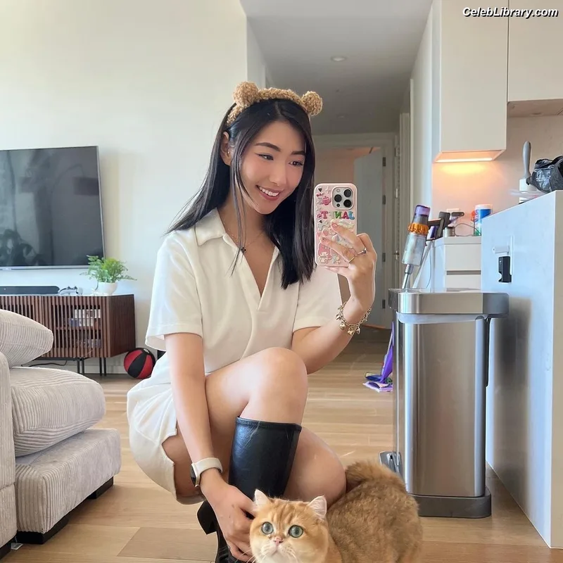xChocobars photo 2 of 762