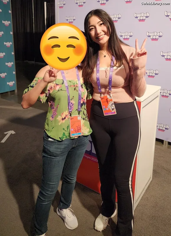 xChocobars photo 18 of 762