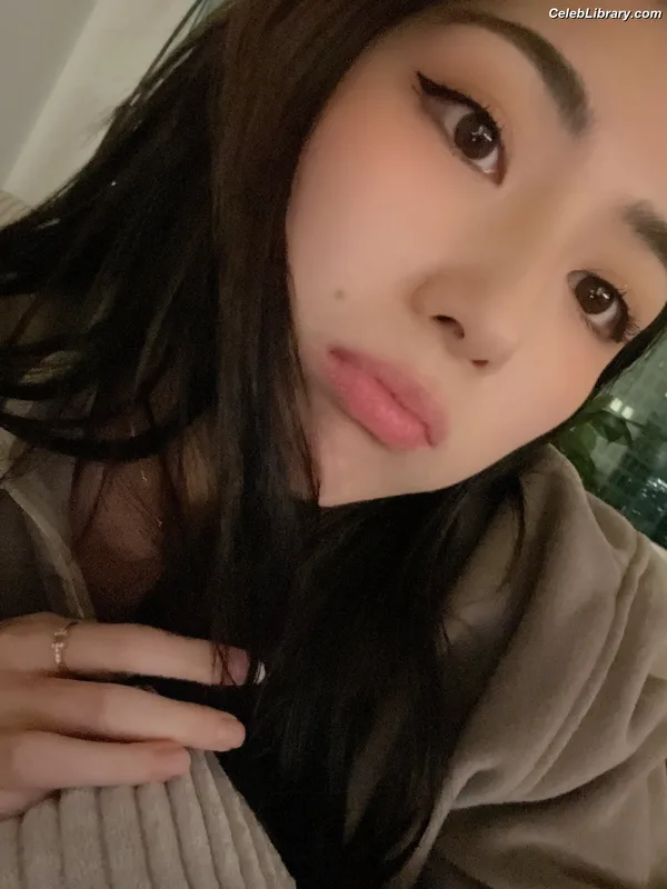 xChocobars photo 5 of 762