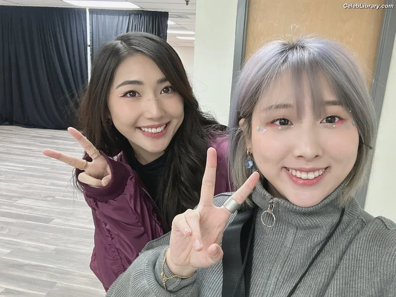 xChocobars photo 6 of 762