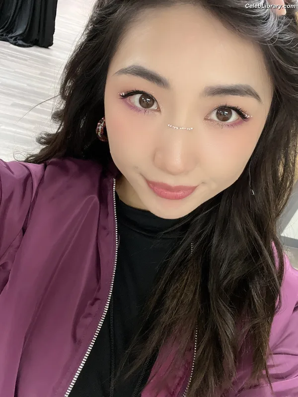 xChocobars photo 8 of 762