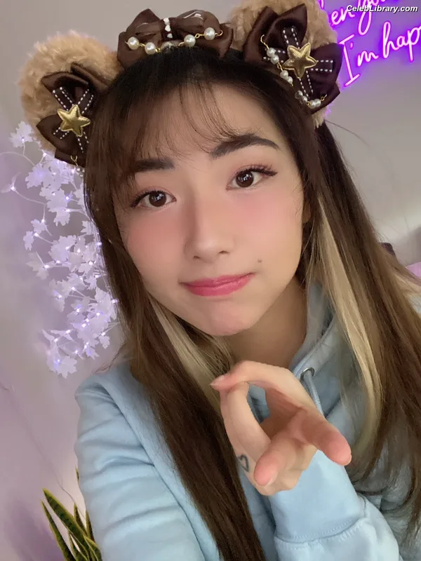 xChocobars photo 13 of 762