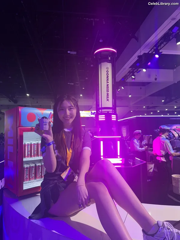 xChocobars photo 3 of 762
