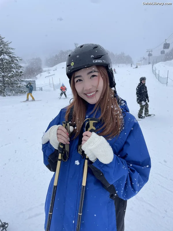 xChocobars photo 15 of 762