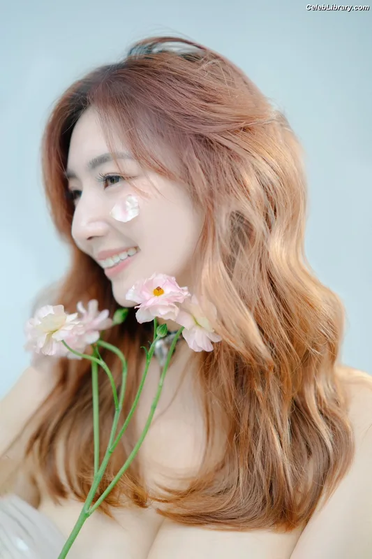 xChocobars photo 2 of 762