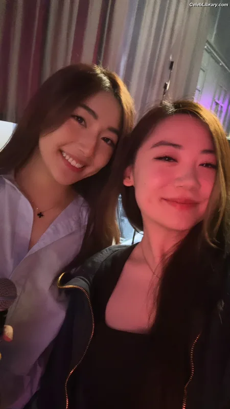 xChocobars photo 8 of 762