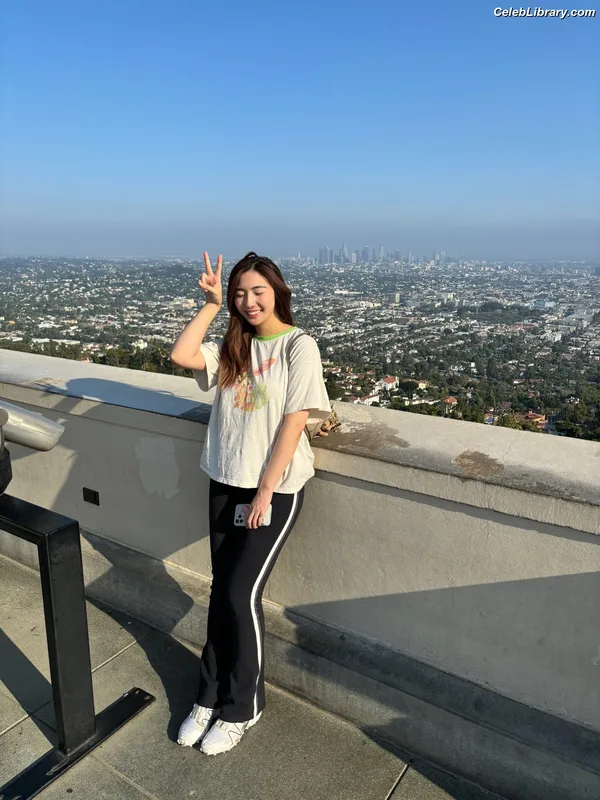 xChocobars photo 12 of 762