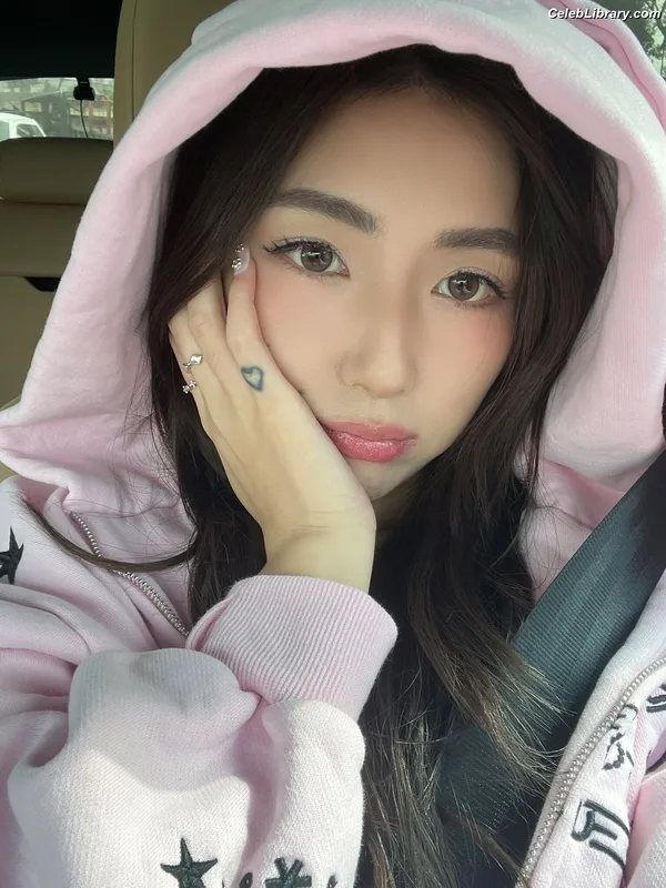 xChocobars photo 16 of 762