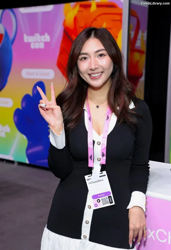 xChocobars photo 18 of 762