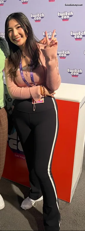 xChocobars photo 11 of 762