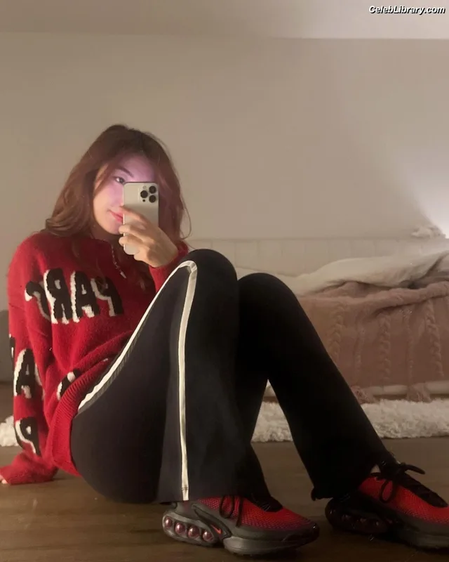 xChocobars photo 10 of 762