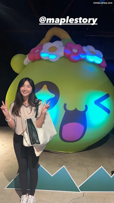 xChocobars photo 16 of 762