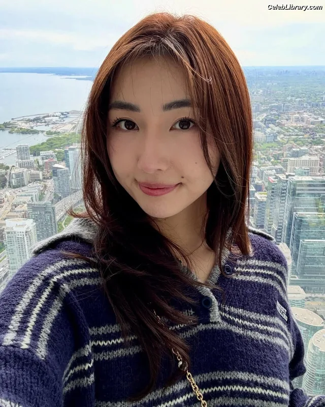 xChocobars photo 3 of 762