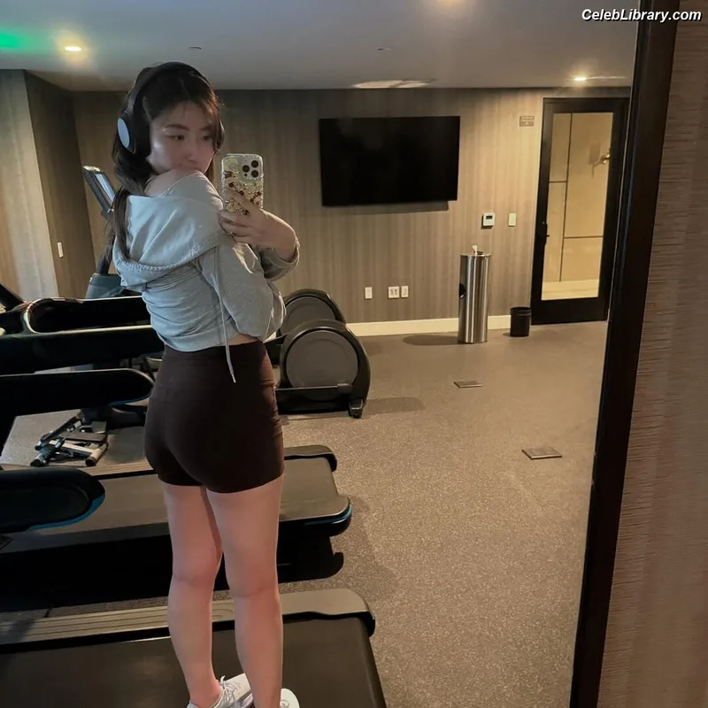 xChocobars photo 14 of 762