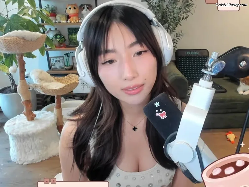xChocobars photo 12 of 762