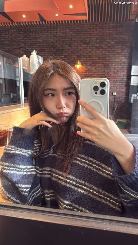 xChocobars photo 11 of 762