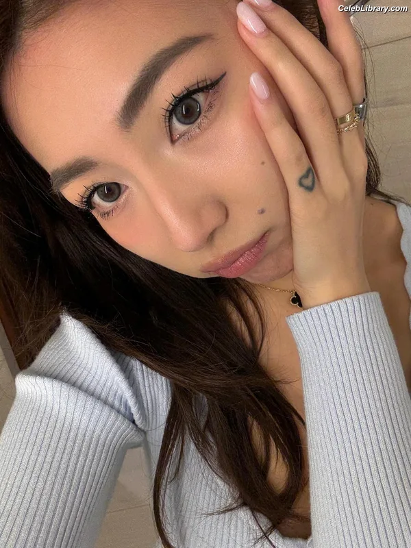 xChocobars photo 23 of 762