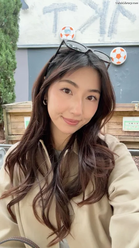 xChocobars photo 4 of 762