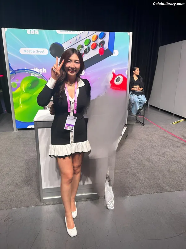 xChocobars photo 7 of 762