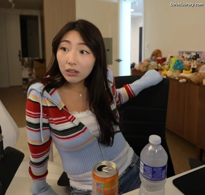 xChocobars photo 10 of 762