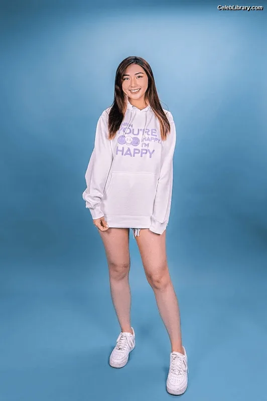 xChocobars photo 15 of 762