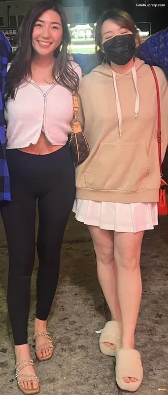 xChocobars photo 16 of 762