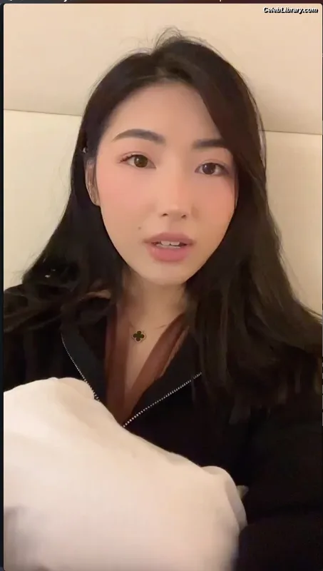 xChocobars photo 13 of 762