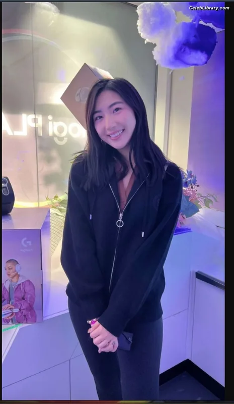 xChocobars photo 14 of 762