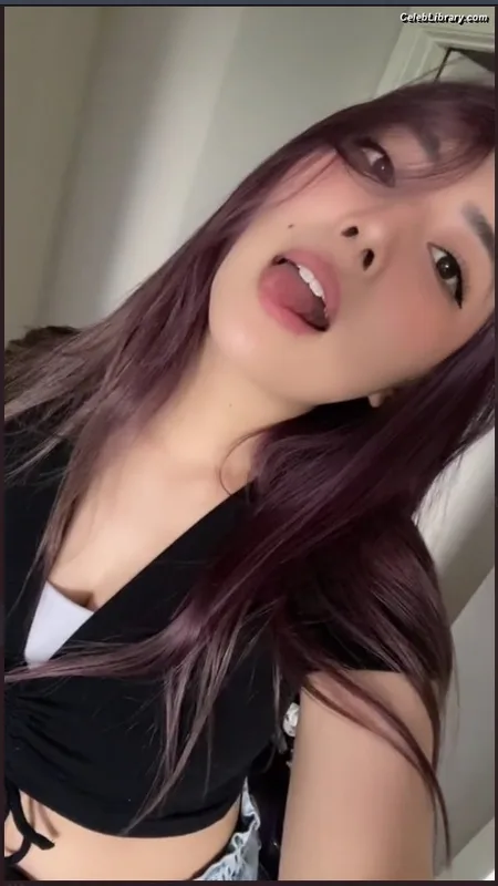 xChocobars photo 5 of 762