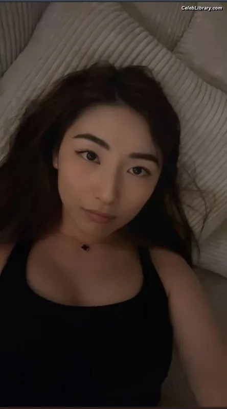 xChocobars photo 6 of 762