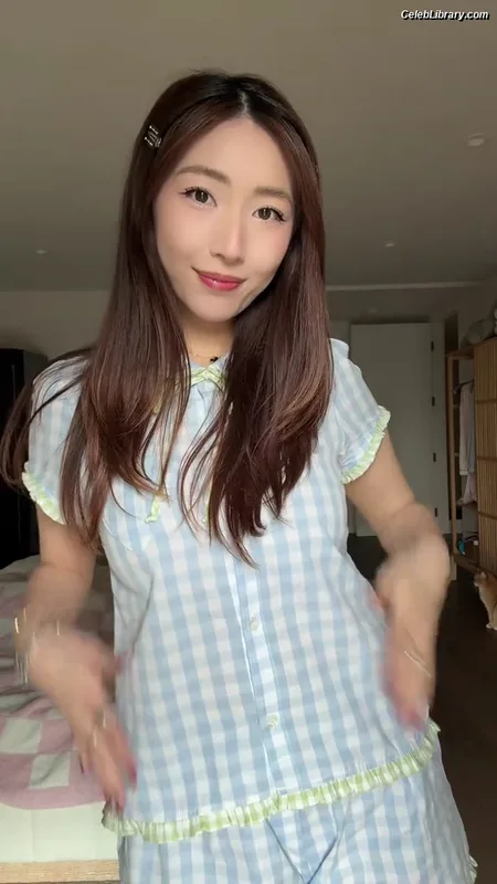 xChocobars photo 7 of 762