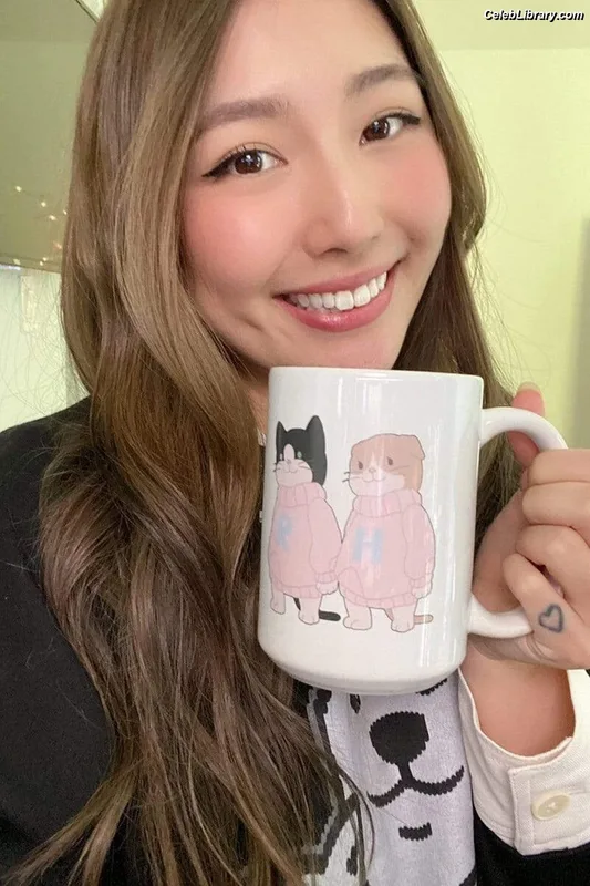xChocobars photo 9 of 762